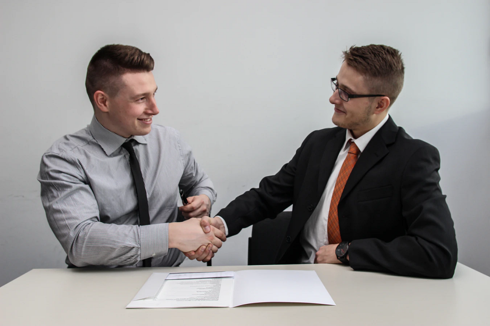 Difference Between Staff Attorney And Associate